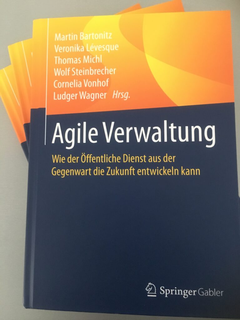 Neu erschienen: das beste Buch über „Agile Verwaltung“