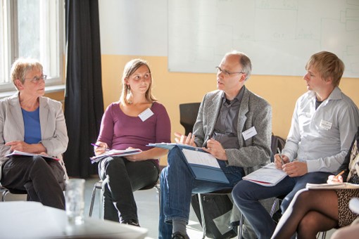 Die Digitale Transformation braucht Tempo. Also auch Konversation in Ruhe statt nur hektischer Meetings